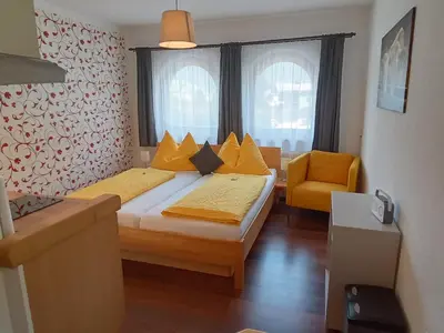 Ein Bett oder Betten in einem Zimmer der Unterkunft Appartements Zauchenseeblick Thunhart