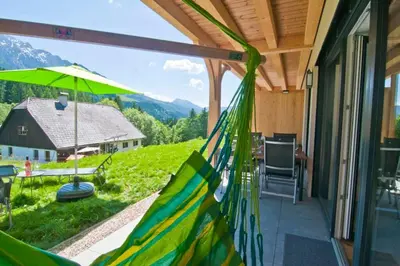 Ein allgemeiner Bergblick oder ein Berglick von der Ferienwohnung aus