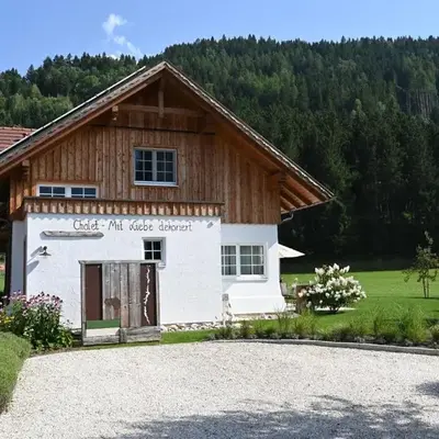 Chalet - Apartment - Mit Liebe dekoriert