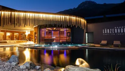 Der Swimmingpool an oder in der Nähe von Lürzerhof - luxury nature spa