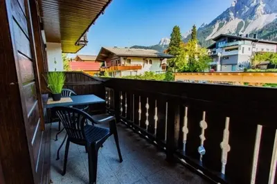 Ein allgemeiner Bergblick oder ein Berglick von der Ferienwohnung aus