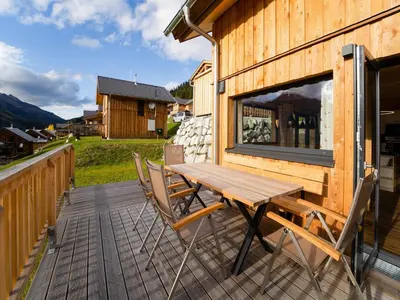 Ein allgemeiner Bergblick oder ein Berglick von des Chalets aus