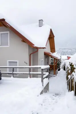Apartmenthaus HAUS Gipfelglück Apartment KUAFSTOA im Winter