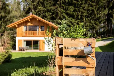 Das Gebäude in dem sich das Chalet befindet