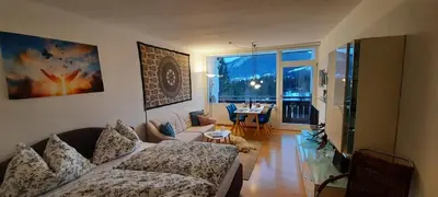Ein Sitzbereich in der Unterkunft Lebensfreude Appartement