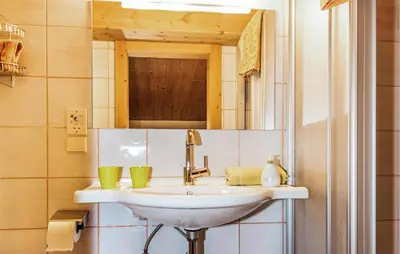 Ein Badezimmer in der Unterkunft Gemuetliche Ferienwohnung