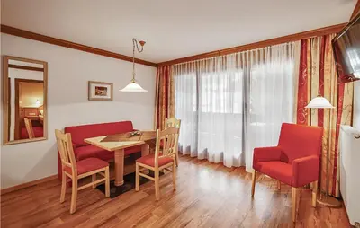 Ein Sitzbereich in der Unterkunft Ferienwohnung In Flachau