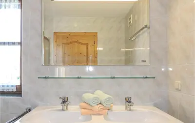 Ein Badezimmer in der Unterkunft Gemuetliche Ferienwohnung