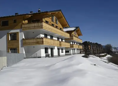 Das Gebäude in dem sich die Ferienwohnung befindet