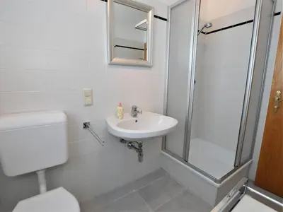 Ein Badezimmer in der Unterkunft Landhaus Leitzinger EG2