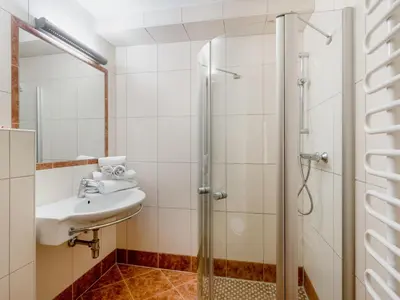 Ein Badezimmer in der Unterkunft Apartment Appartement 3 by Interhome