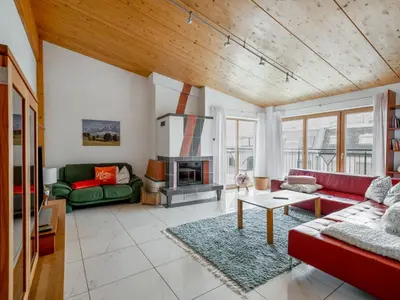 Ein Sitzbereich in der Unterkunft Apartment Penthouse 1 by Interhome