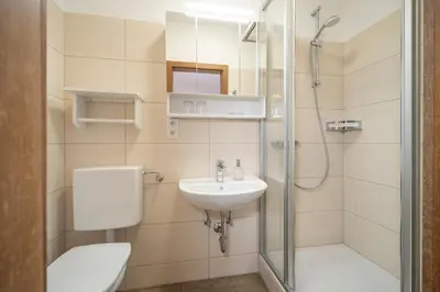 Ein Badezimmer in der Unterkunft Haus Kindler