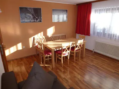 Ein Sitzbereich in der Unterkunft Ferienhaus Teigi