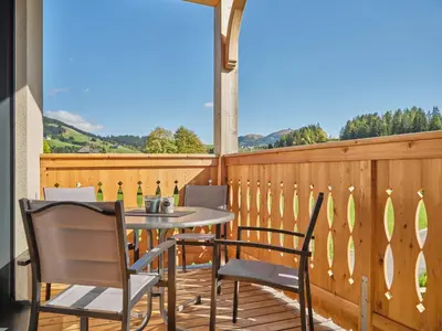 Ein allgemeiner Bergblick oder ein Berglick von der Ferienwohnung aus