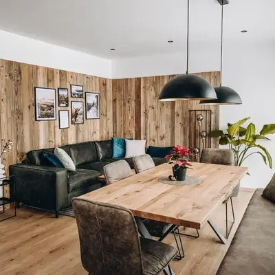 FOUR PEAKS Apartment