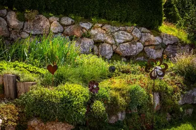 Ein Garten an der Unterkunft Ferienhaus Sonnenseite