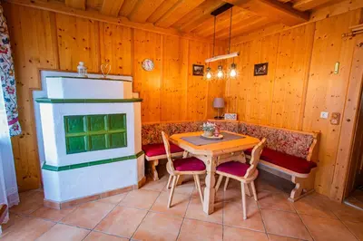 Küche/Küchenzeile in der Unterkunft Bergidyll 10 by Alpenidyll Apartments