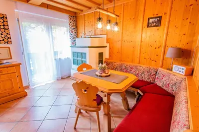 Küche/Küchenzeile in der Unterkunft Bergidyll 10 by Alpenidyll Apartments
