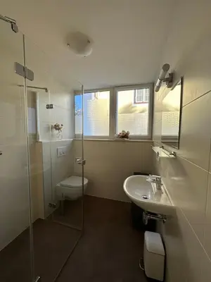 Ein Badezimmer in der Unterkunft THE VIEW - Modern Panorama Residence