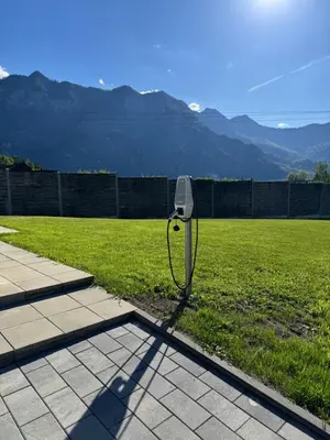 Ein allgemeiner Bergblick oder ein Berglick von der Ferienwohnung aus