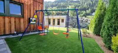 Ein Kinderspielbereich in der Unterkunft Wellness Chalet Bell a Mur