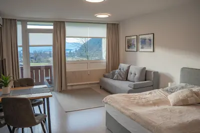 Ein Sitzbereich in der Unterkunft Apartment Seezeit