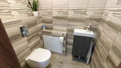 Ein Badezimmer in der Unterkunft Panorama Apartmenthaus