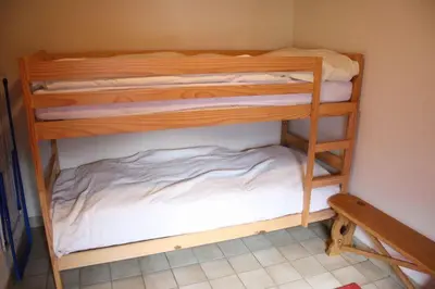 Ein Bett oder Betten in einem Zimmer der Unterkunft Haus ter Stege