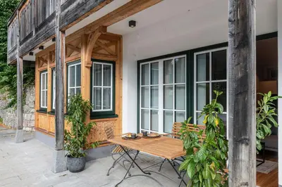 Das Gebäude in dem sich die Ferienwohnung befindet