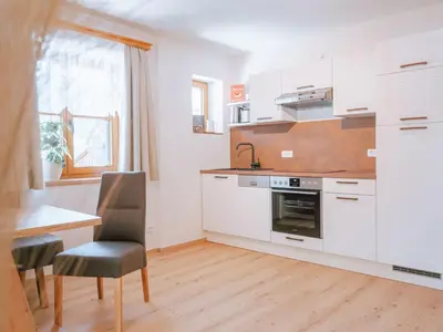 Küche/Küchenzeile in der Unterkunft Apartment Haus Toplitzsee nahe dem Grundlsee und Toplitzsee