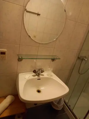 Ein Badezimmer in der Unterkunft Gasthof zum Pfandl