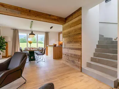 Ein Sitzbereich in der Unterkunft Mountain Chalet Bergfreund
