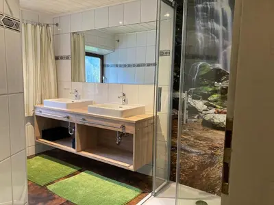 Ein Badezimmer in der Unterkunft Farmhouse in St Johann with Sauna