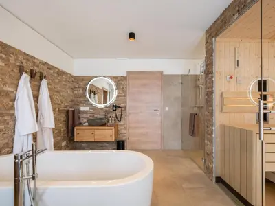 Ein Badezimmer in der Unterkunft Edelweiss Lodge