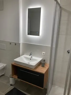 Ein Badezimmer in der Unterkunft Neue Wohnung 
