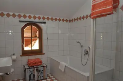 Ein Badezimmer in der Unterkunft Apartments-Weberlandl
