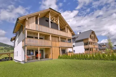 Das Gebäude in dem sich die Ferienwohnung befindet