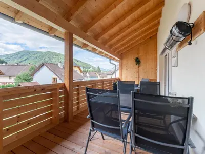 Ein allgemeiner Bergblick oder ein Berglick von der Ferienwohnung aus