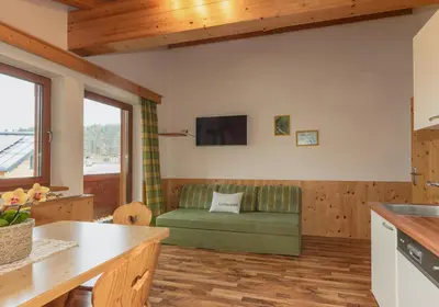 Ein Sitzbereich in der Unterkunft Gästehaus Sieder by Schladming-Appartements