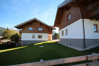 Das Gebäude in dem sich das Chalet befindet