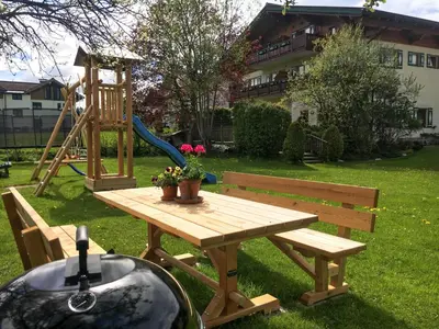 Ein Kinderspielbereich in der Unterkunft Ferienhaus Alpenland