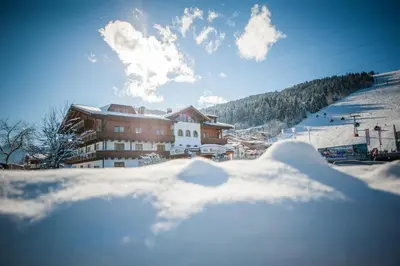Alpines Gourmet Hotel Montanara im Winter