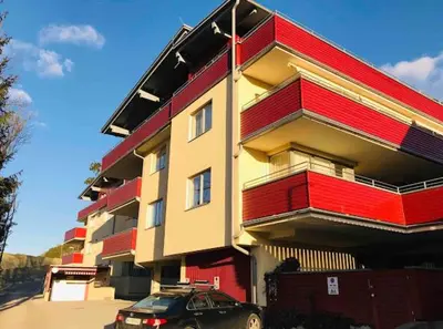 Das Gebäude in dem sich die Ferienwohnung befindet