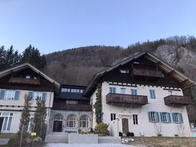 Ein allgemeiner Bergblick oder ein Berglick von der Ferienwohnung aus