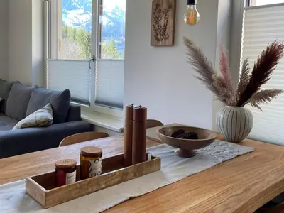 Ein Sitzbereich in der Unterkunft Alpenblick Apartment