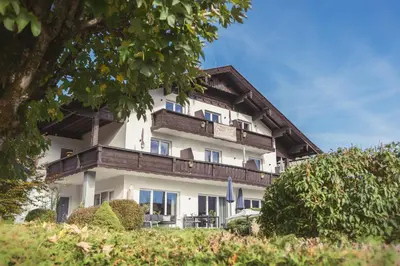 Das Gebäude in dem sich das Aparthotel befindet