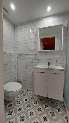 Ein Badezimmer in der Unterkunft Das Eckhaus