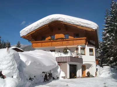 Haus Sonnental im Winter