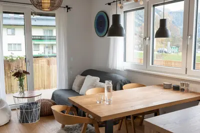 Ein Sitzbereich in der Unterkunft JARA APARTMENT- Ramsau am Dachstein
